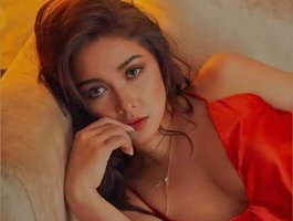 HottieAnne live cam