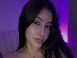 megan-cooper28 live cam