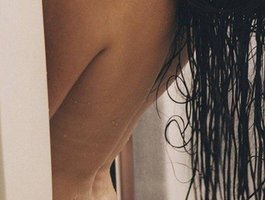 Arina979797 live cam