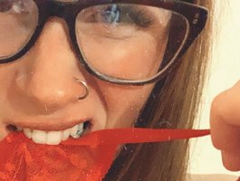 REDHEADROSIE live cam