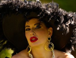 Rosalinda37 live cam