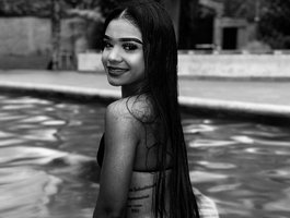 valentina-ar5 live cam