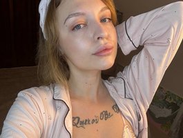 MistikDoll live cam