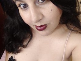 emilynessa live cam
