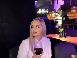 BlondiNi live cam