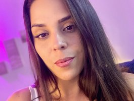lovelydollyx live cam