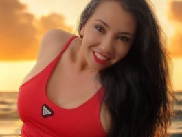 Taliapeach live cam