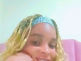 Reallylisavibes25 live cam
