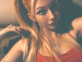EmilySwan live cam