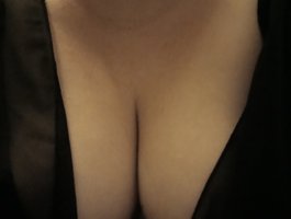 Anna332245 live cam