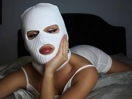 Olechka-kisa live cam