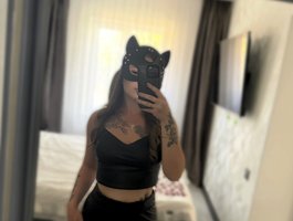 Liia777 live cam