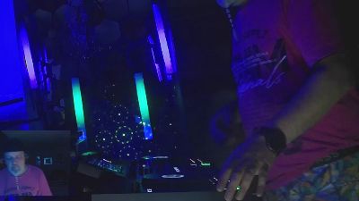 1st_omen cam4 live cam model