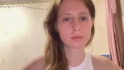 AlmaHesson cam4 live cam model