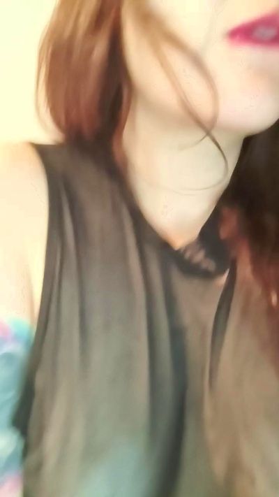 AlmaPagana cam4 live cam model