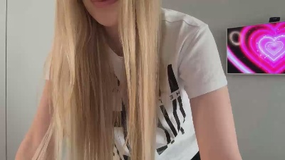 DariaSagraves cam4 live cam model