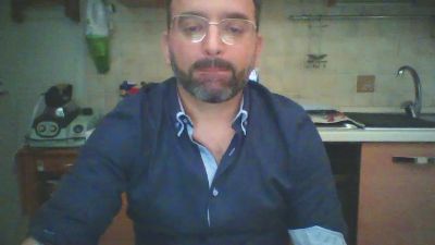 Hugos31 cam4 live cam model