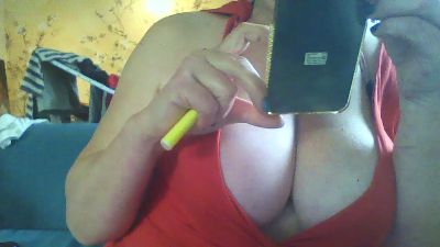 IsaKev cam4 live cam model