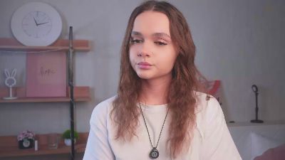 LatashaNewball cam4 live cam model