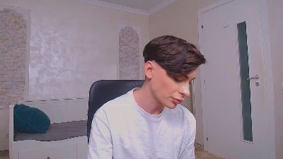 MilanDash cam4 live cam model