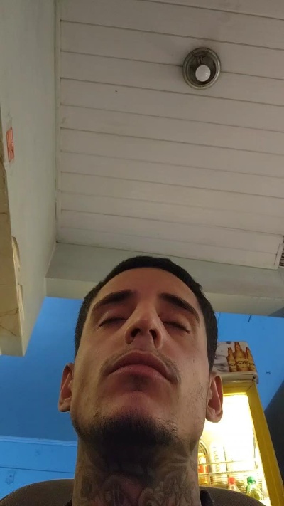 Morenodotadinho cam4 live cam model