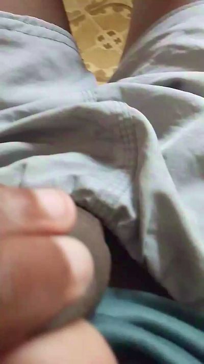 Novinho28983 live cam