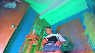 Oliver_kin live cam