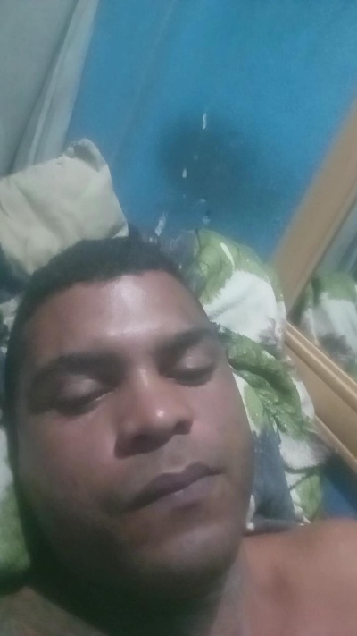 Opreto25 live cam