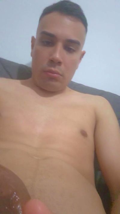 Pendejopijon98 cam4 live cam model