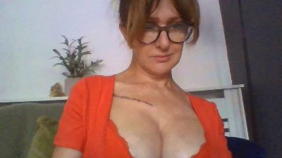 Princessviaa cam4 live cam model