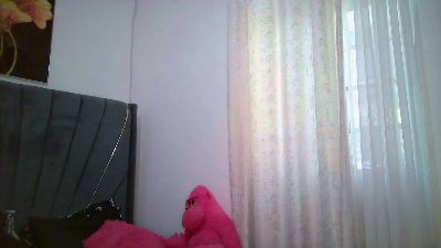 QueenB cam4 live cam model