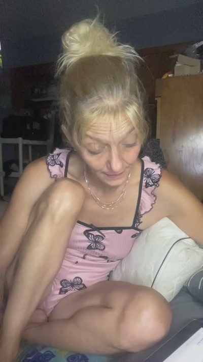 SAS420 cam4 live cam model