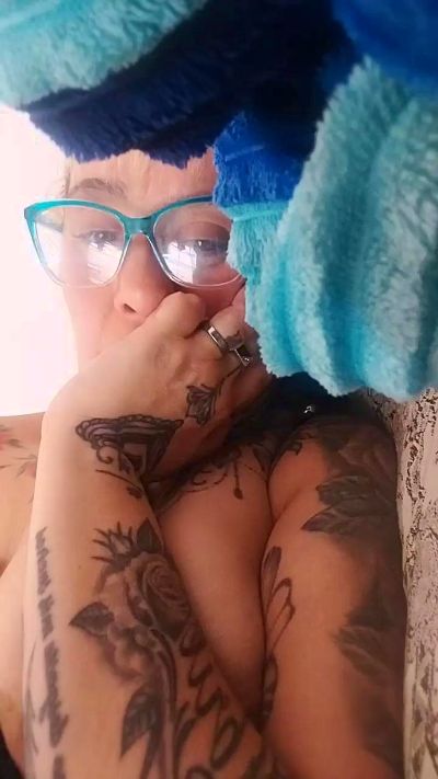 Taladra cam4 live cam model
