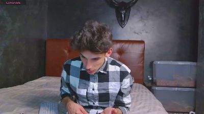 danielhotttie cam4 live cam model