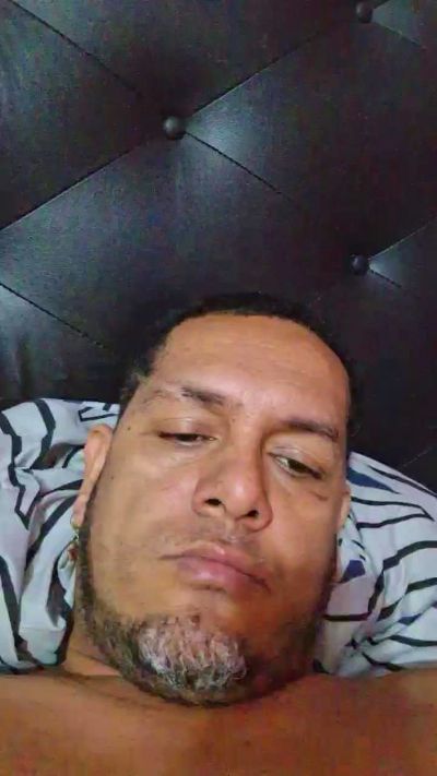 elmostroxxx cam4 live cam model
