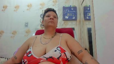 mistresscapucci live cam