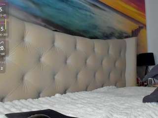 alexispixie camsoda live cam model