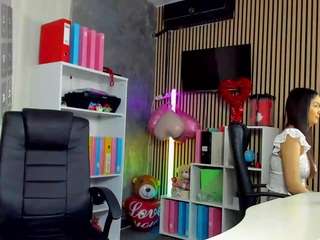 daryastars camsoda live cam model
