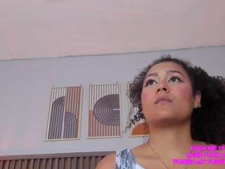 ashleyy-23 live cam