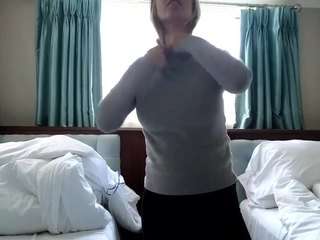 roryjhey camsoda live cam model