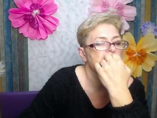 emiliagree live cam
