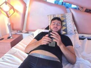 burning-temptationfx camsoda live cam model