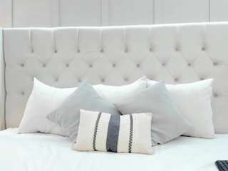 mia-veggha camsoda live cam model