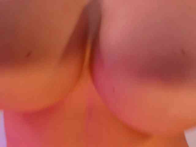 saraparkerr bongacams live cam model