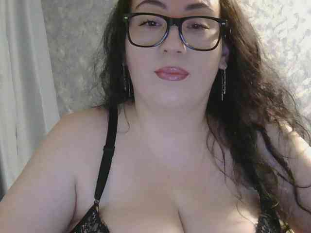 tatianamedi bongacams live cam model