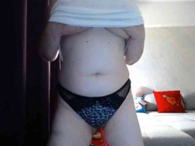 mary-x bongacams live cam model