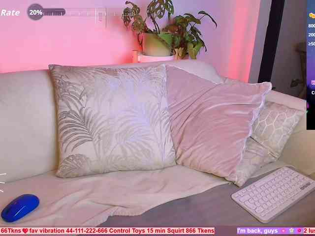 SallyeLeins bongacams live cam model