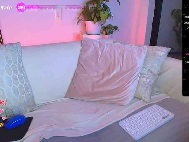 SallyeLeins bongacams live cam model