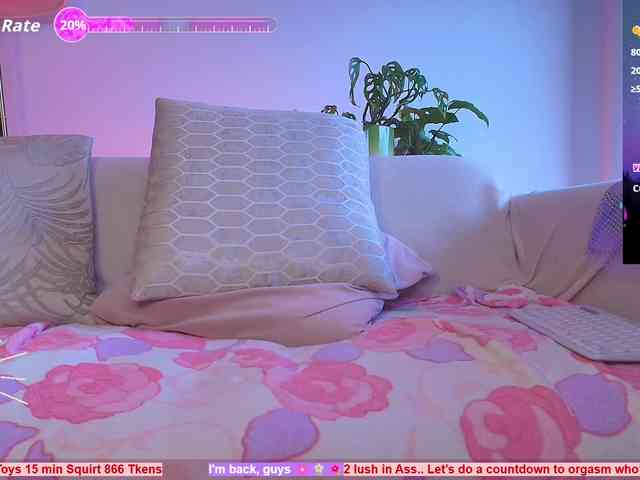 SallyeLeins bongacams live cam model