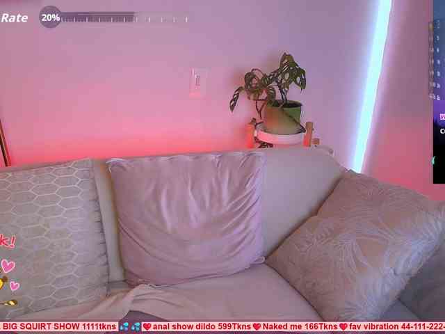 SallyeLeins bongacams live cam model